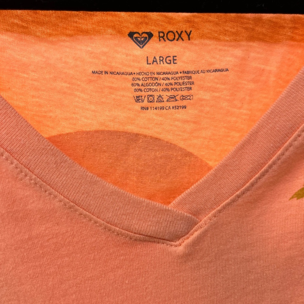 🌹Roxy Orange Fitted Short Sleeve Tee - Picture 2 of 5